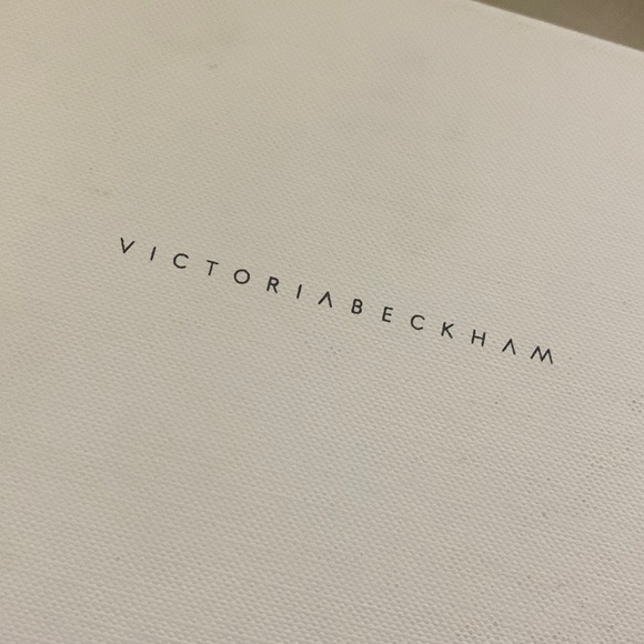 Made in Italy Original Victoria Beckham sunglasses original case/ box - Picture 12 of 14